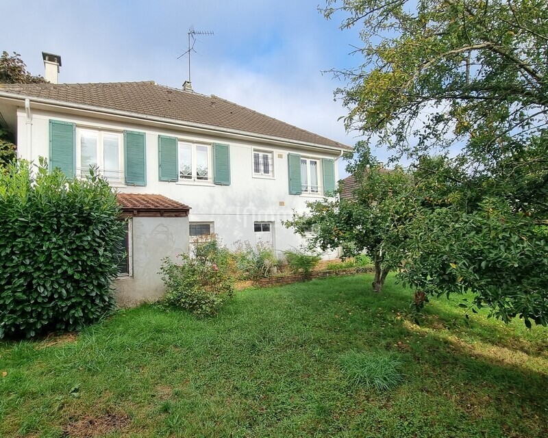 Maison avec beau potentiel à Montry avec travaux (77450) - Façade arrière