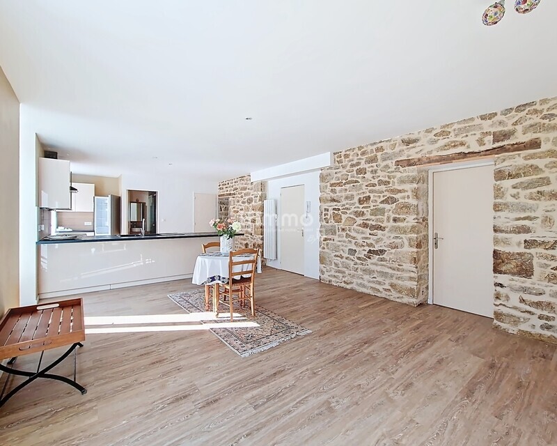 Appartement T3 de 85 m2 à Douarnenez 29100 - Detrigne-appartement-t3-douarnenez 00002