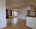 Maison 3 faces avec extérieur et garage - 20250310 154300