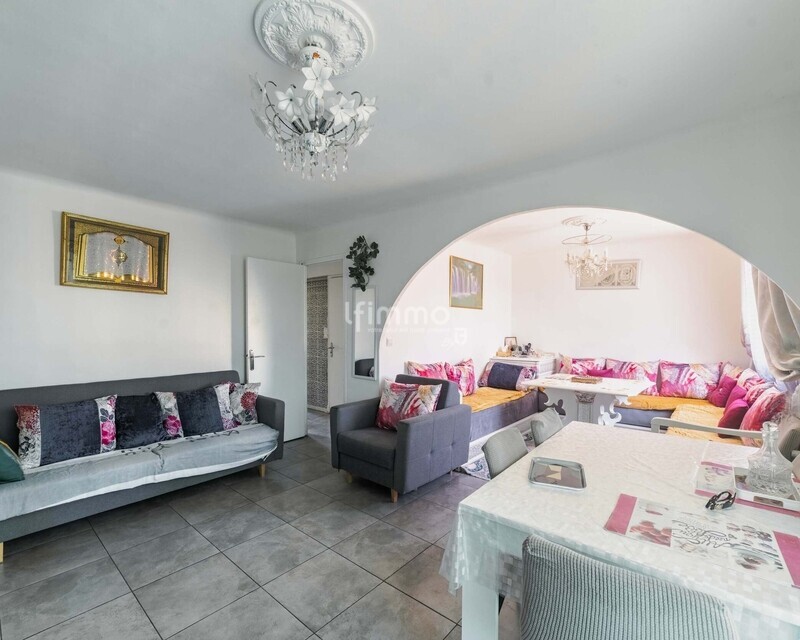 Appartement T3/T4 - 64m2 - Bd Ganay 13009 - Img 5625