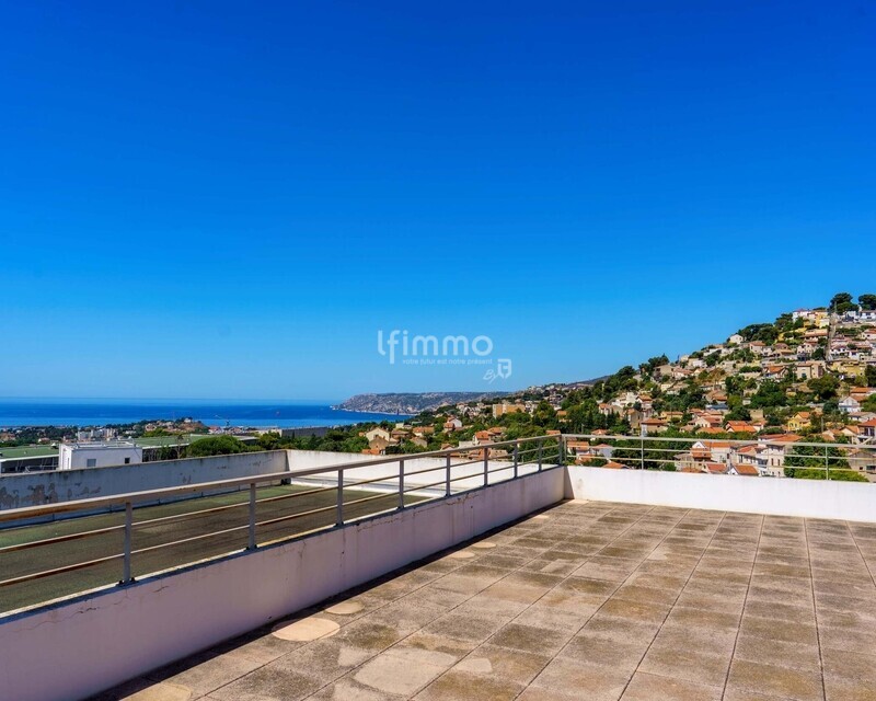 Appartement T3 et terrasse de 87m2 vue mer - Img 5913