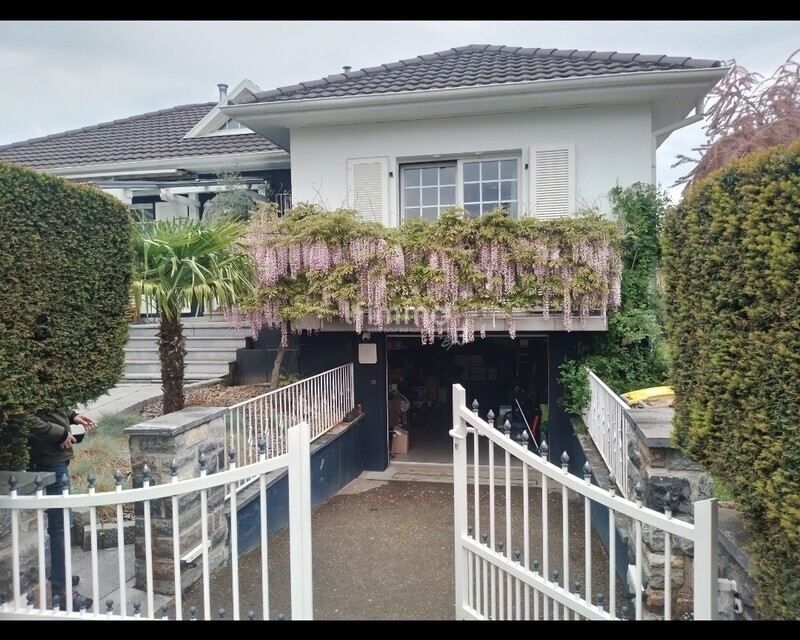 maison 5 pieces 3chs piscine sur16 ares de terrain - Screenshot 20250707 220949 gallery