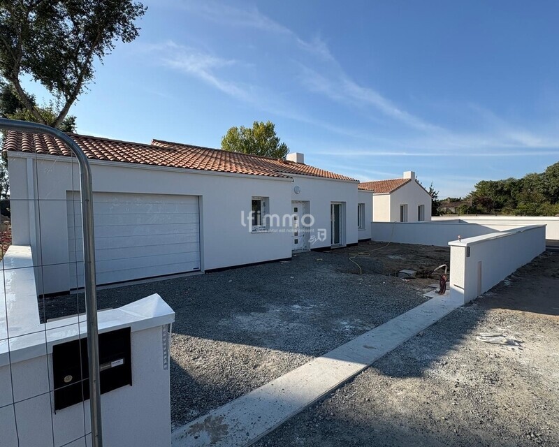 Maison neuve  4 pièces St Jean de Monts - Img-20250801-wa0006