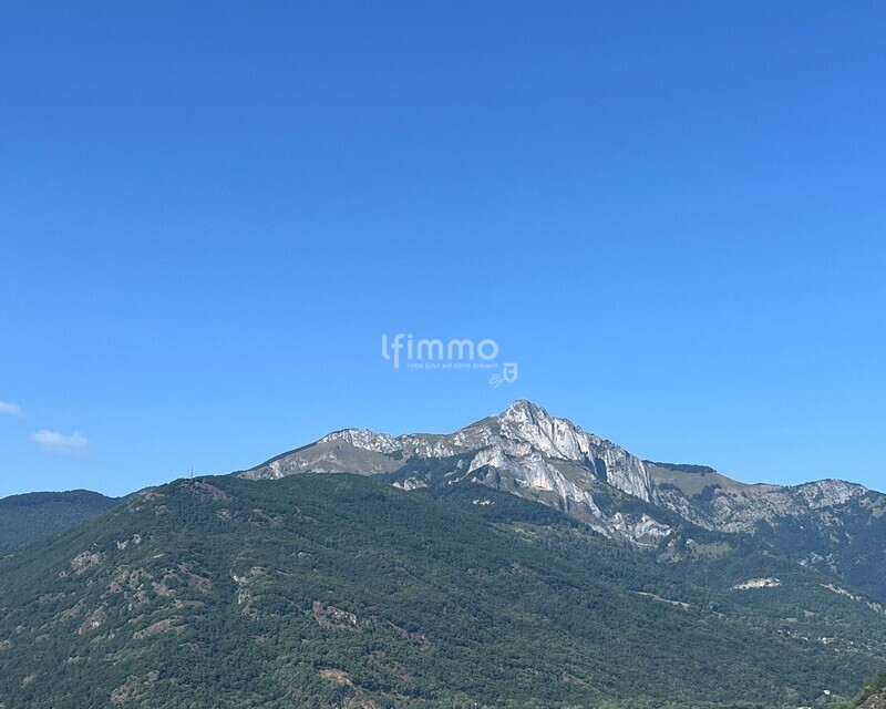 Terrain constructible de 2 260 m² avec vue montagne - Whatsapp image 2025-07-19 at 17.59.40 1