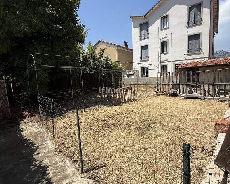 Maison de ville de  3 appartements - Img 2251