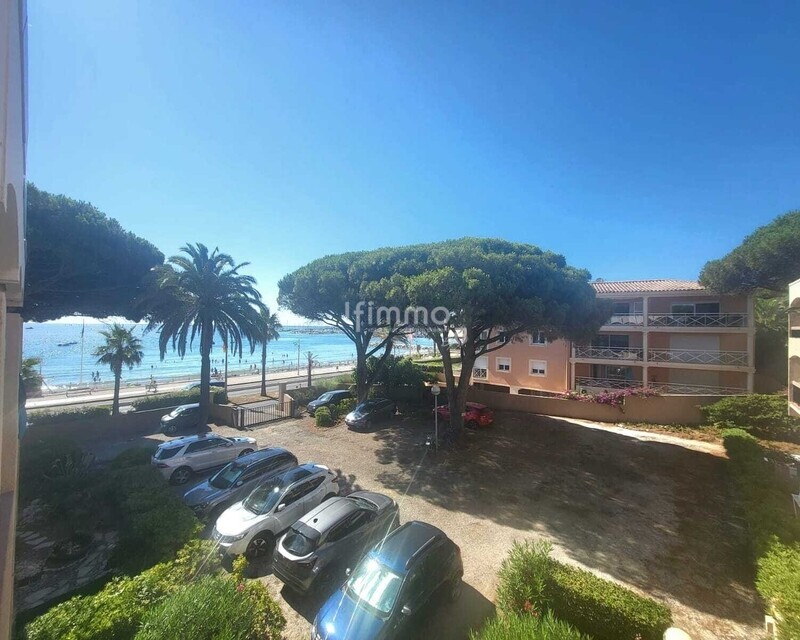Studio 23 m² avec garage privé– Cavalaire-sur-Mer - F24c0bf1-6198-4ddc-aa45-c9cabaa00ca8