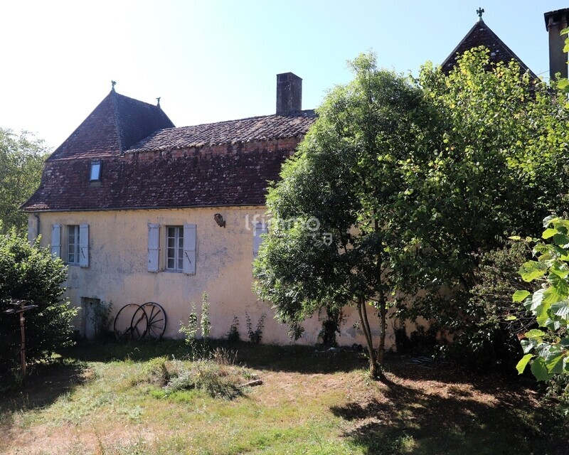 Chartreuse avec longère et moulin sur un terrain de 24086m² - chartreuse du 18ème