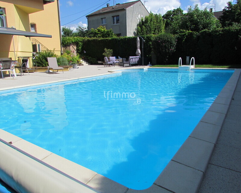 Villa 7 pièces avec piscine - Img 3259 - copie