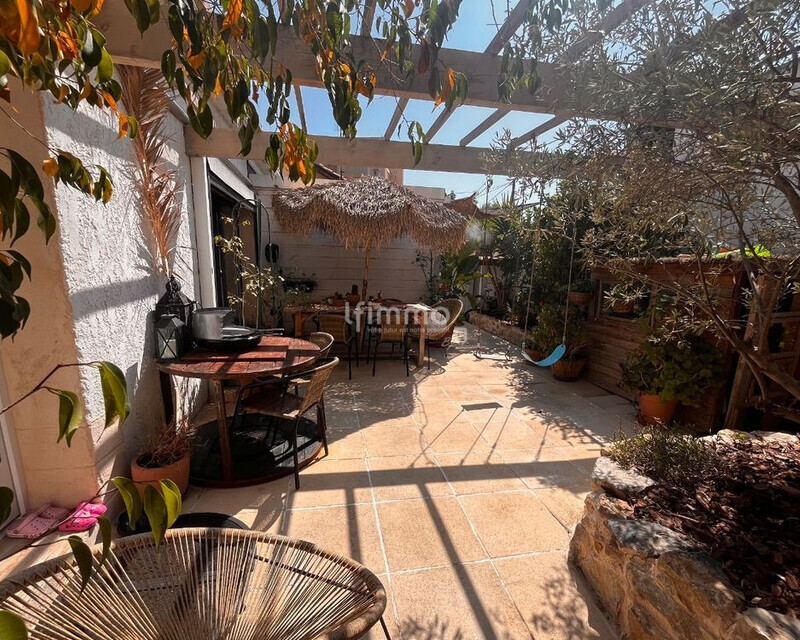 Charmante maison climatisée de plain-pied  - Terrasse pub
