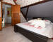 Chaleureuse maison 6p. de 117 m² env. (138 m² env. au sol) - 13 - chambre 3 vue de l autre côté au 2e étage