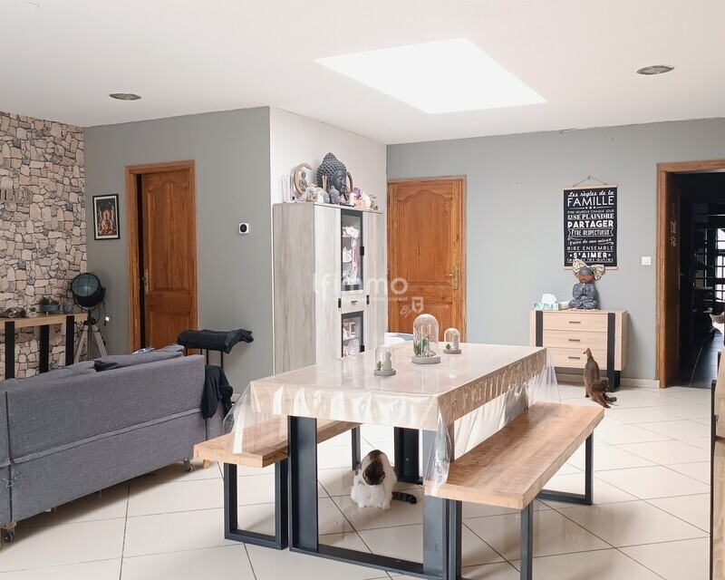Investissement locatif 270m2 Roubaix - Img 20250824 171836