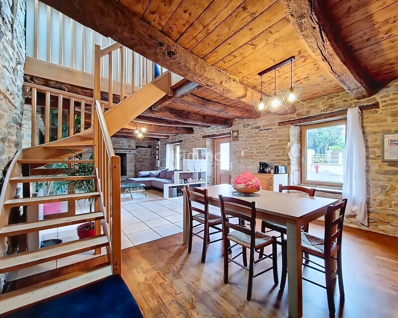 Maison de 6 pièces, 125 m2 à Roudouallec (56110) - Jacqs-gaetan 00102