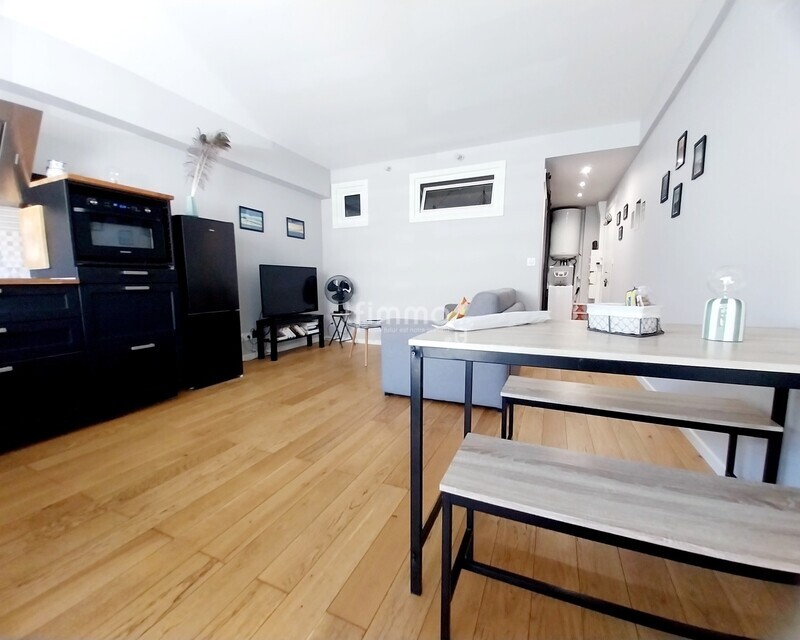 Appartement T2 place de parking "à saisir sur offre de prix" - 1