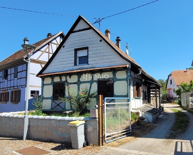 Maison alsacienne à rénover 100 m² sur 5.03 ares - facade avant