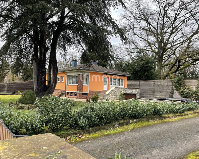 Maison plain-pied sur terrain de 9  ares - Img 4158