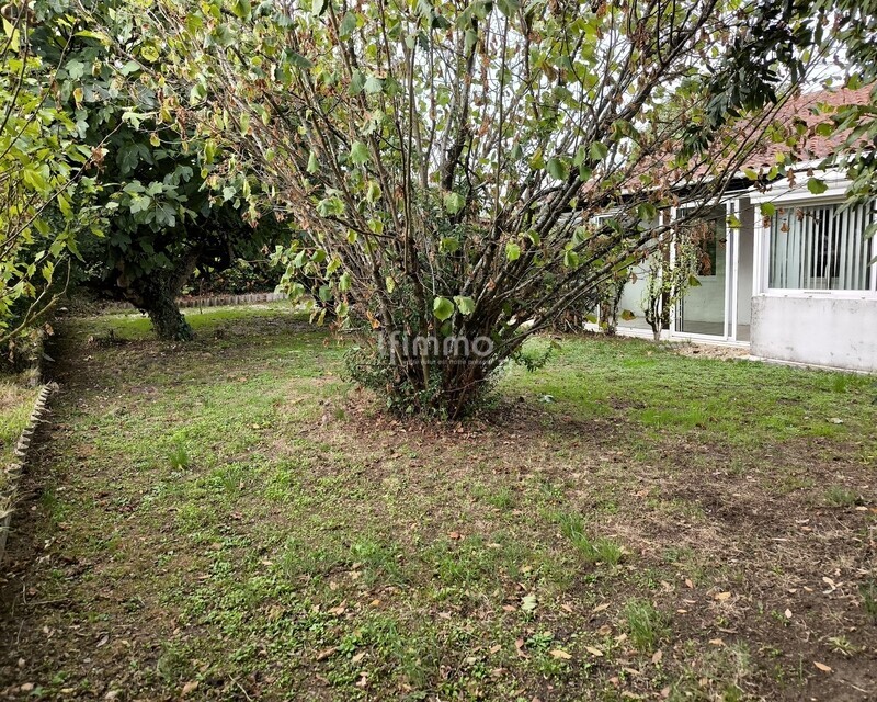 Maison 110 m2 Bassens  - Img 20250912 151230