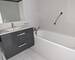 Antigone : T3 de 78 m² + terrasse + parking - Sdb