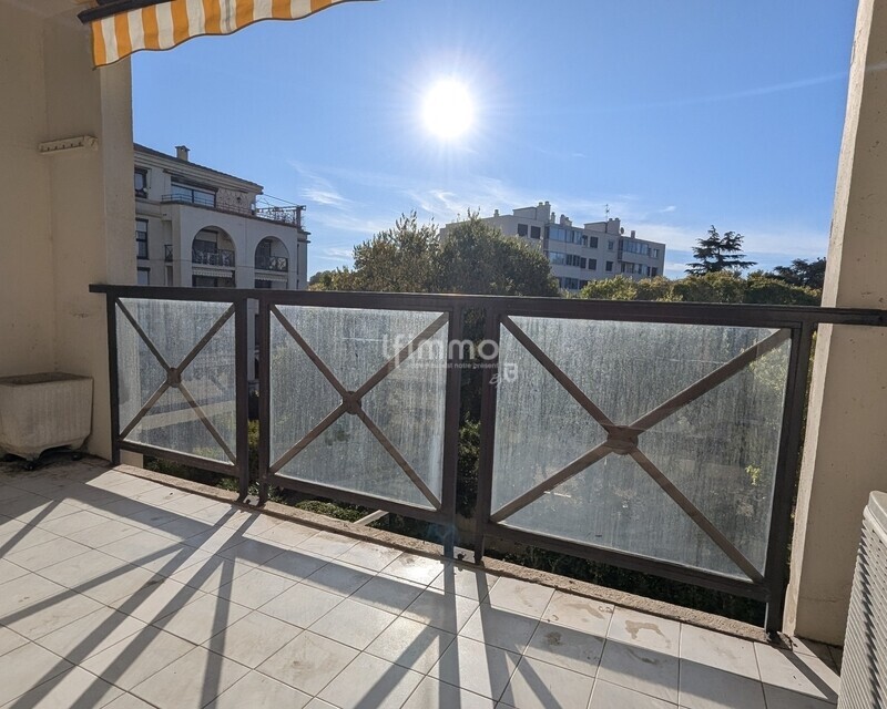 Antigone : T3 de 78 m² + terrasse + parking - Pxl 20251012 075506599