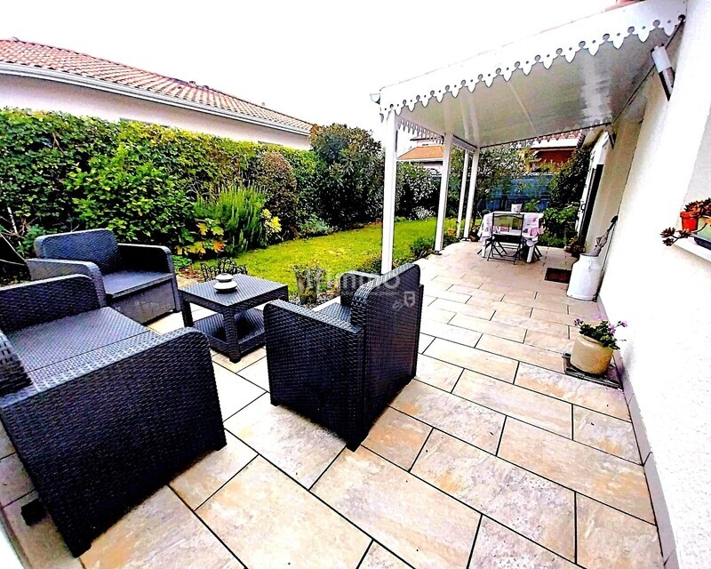 Maison 4 pièces de plain pied avec jardin - Exterieur