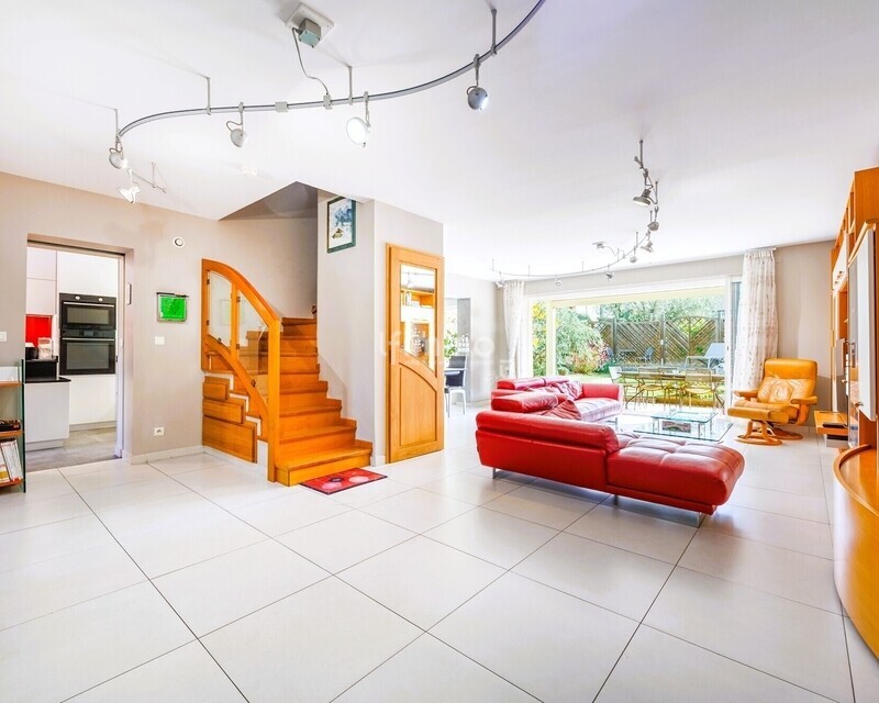 Marseille 12e – Maison familiale de 227 m² dans un clos privé - Nov2