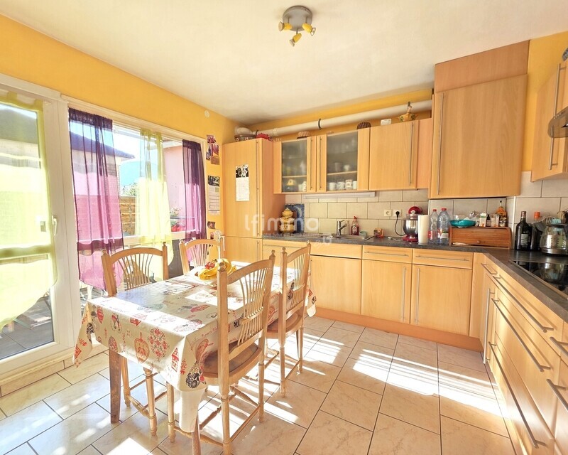 Beau F4 au rdc, 2 terrasses et garage à Thann (68800) - 20251013 154402