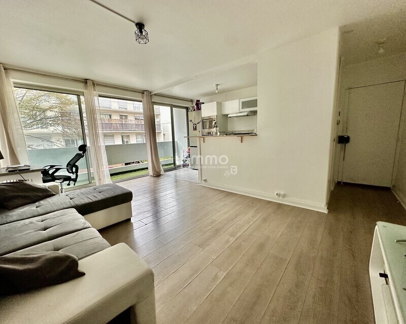 Villemomble- Centre Ville- Appartement 2P- 42m2- Cave et Parking - Img 3962