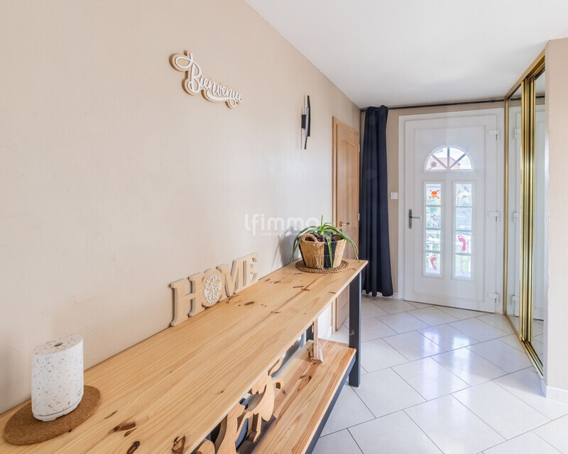 Maison Individuelle, familiale, au sein d'un dynamique village. - 15295c9a3862-hdr