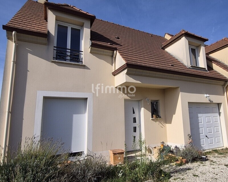 Maison récente de 86 m² avec Jardin  Jablines (77 450) - Façade avant 