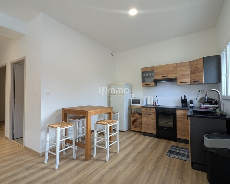 Maison plain-pied récente – Secteur calme  - Pxl 20251105 151342857.mp