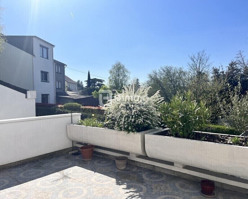 Duplex 5 pieces vues dégagées au calme - 1915caae-3c0d-47ae-9e4e-a88927406c2f-m