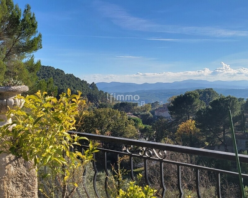 Maison 7 pièces, avec piscine sur terrain de 5000m2. - 20251124 142329