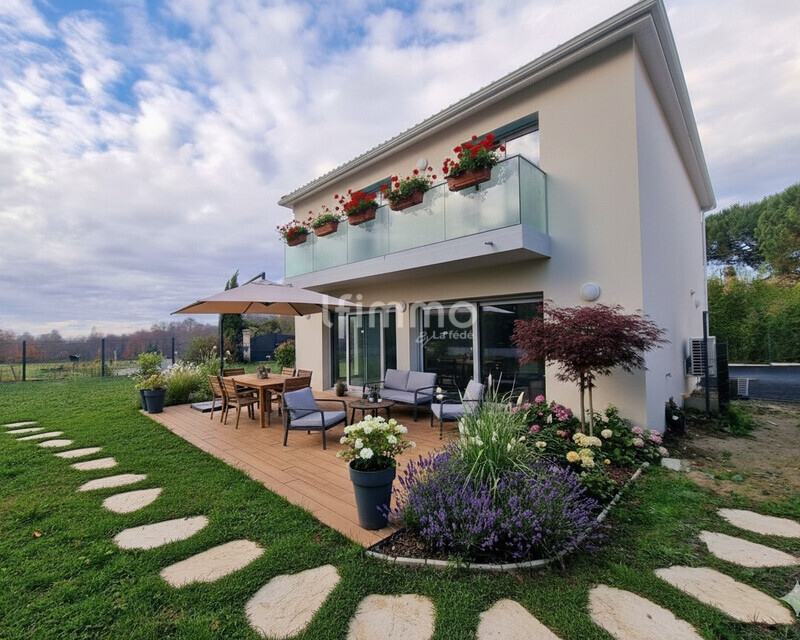 Villa t4 neuve avec jardin 179m² - 33670 Créon - Jardin