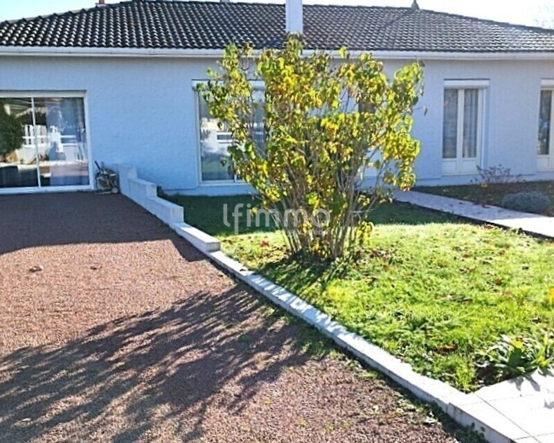 Maison familiale spacieuse et soignée, proche de toutes commodités - 1763473854082  1 