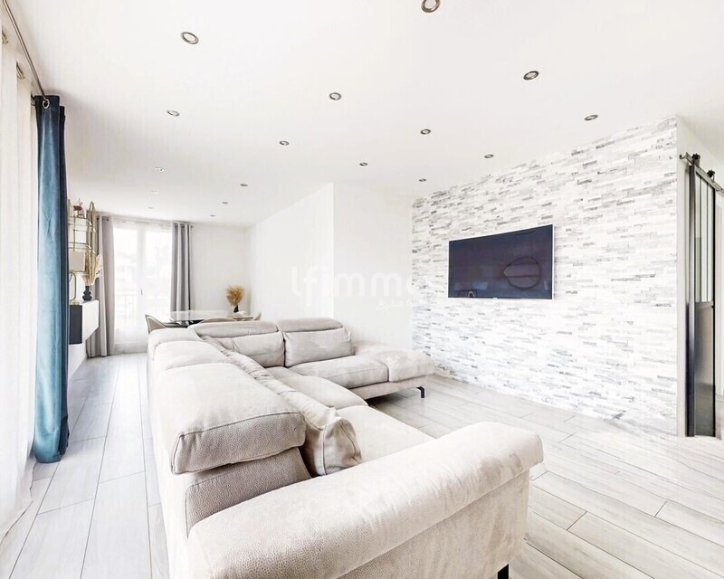 Saint Barnabé Marseille 12ème / Appartement  - Phsalon