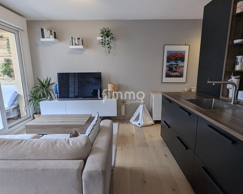 Rives du Lez - T2 rénové avec Terrasse et Parking - Pxl 20260116 103044333