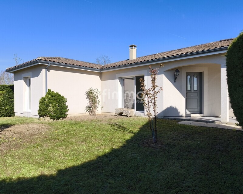 Maison de 123 m2 avec garage 333000€ FAI - Img 20260327 100319