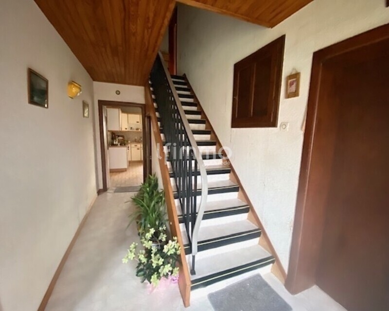 Ancien corps de ferme au fort potentiel - Entrée hollinger