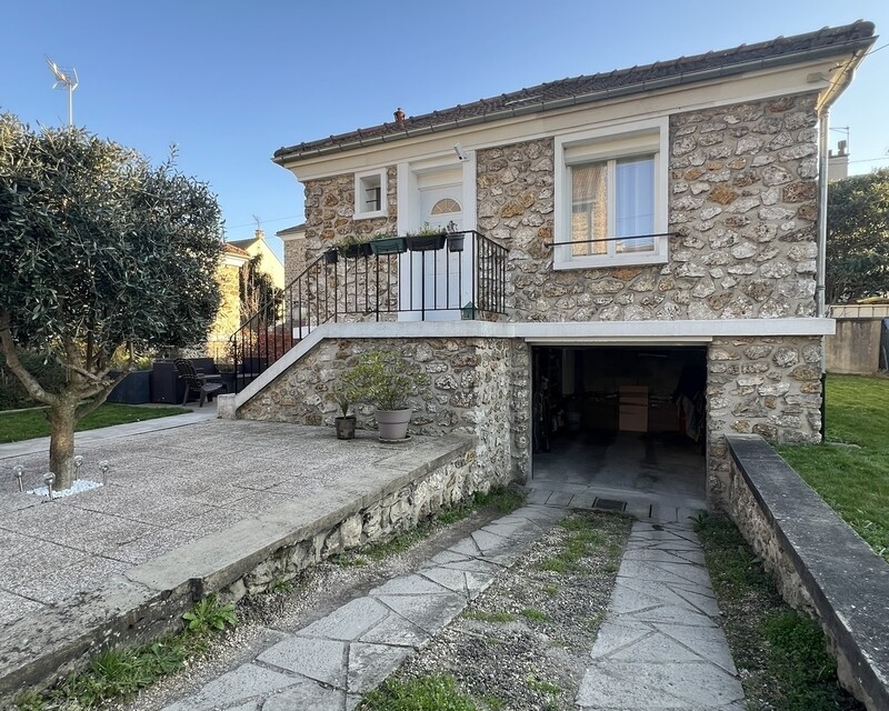 Maison de 4 pièces _ 3 chambres  - Img 9396