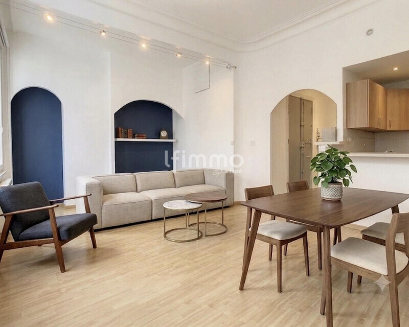 Marseille Longchamp 13001 / Appartement - Ph26
