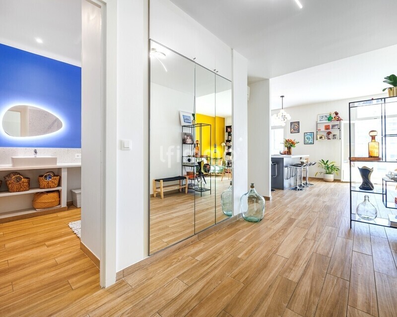 Marseille 7ème / Appartement rénové  - Phcouloir