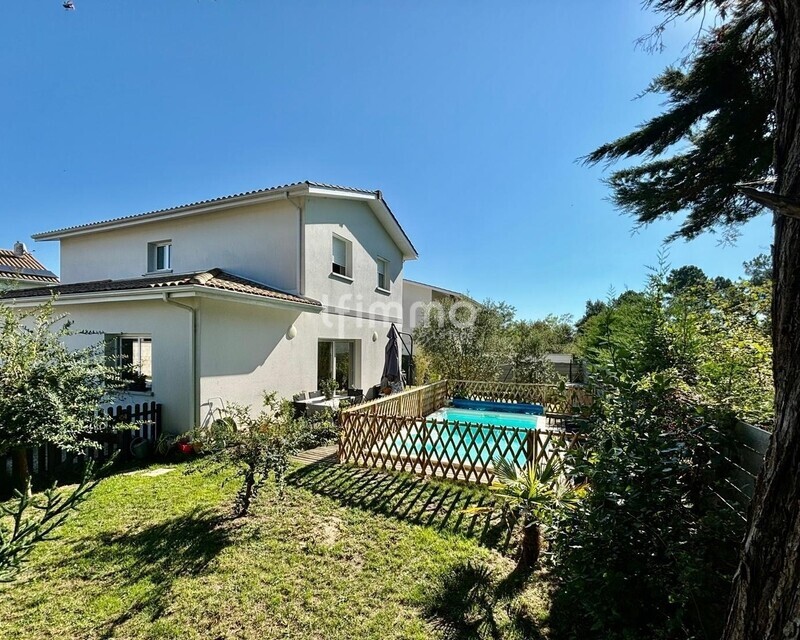 Maison Familiale - 6 pièces - 146m2 - Piscine - Whatsapp image 2026-02-03 at 15.18.22  1 