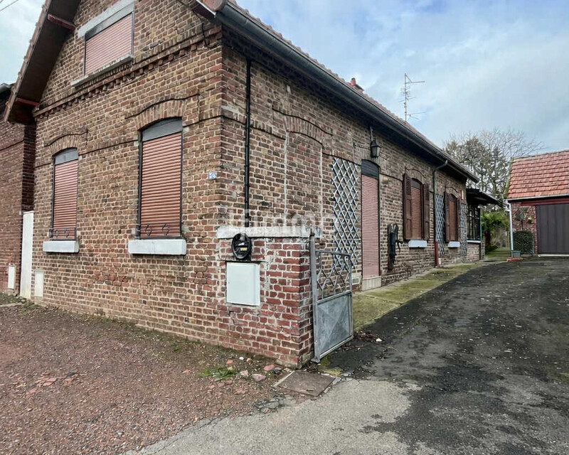 maison individuelle  - B2009159-0f1b-419b-b7f0-0f9a014c6a8a  1 