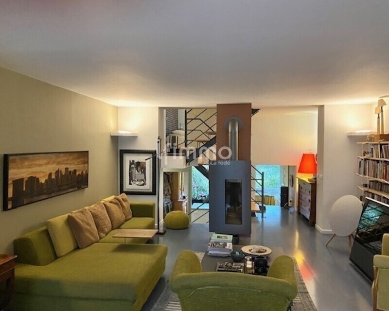 Maison familiale atypique - Img 4612