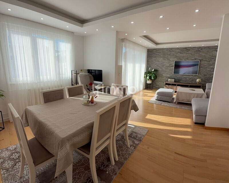 Appartement 3-4 pièces 97 m²  - Salle à manger