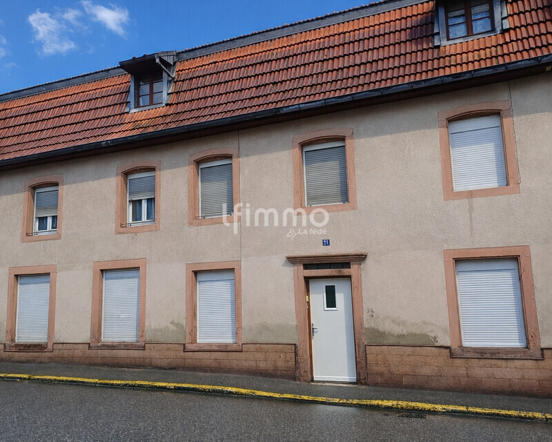 Immeuble comprenant deux logements  - Chatgpt image 19 févr. 2026  11 10 26