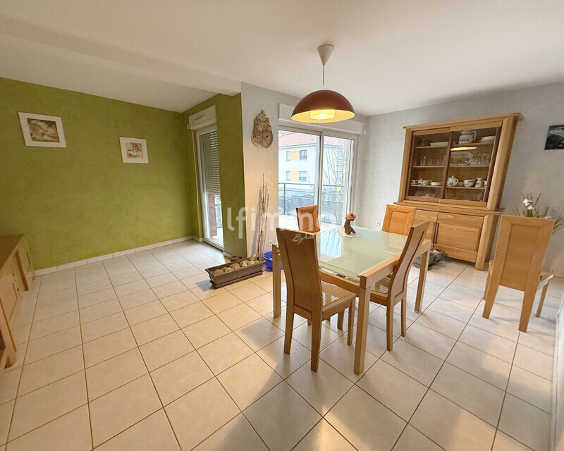 Vends à Terville bel appartement F3 dans résidence sécurisée - Salon3 compet