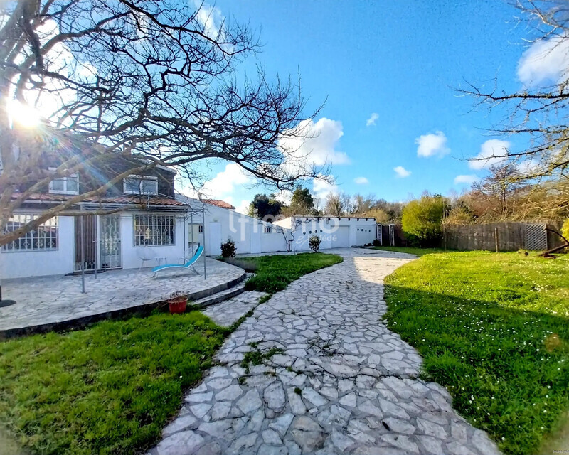Maison 3 pièces avec jardin terrasse, garage et parking - Exterieur