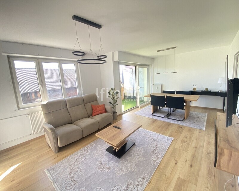 Bel appartement F4 rénové avec garage à Bourtzwiller - Ead1068b-0343-4602-857b-c3feeddfe17f