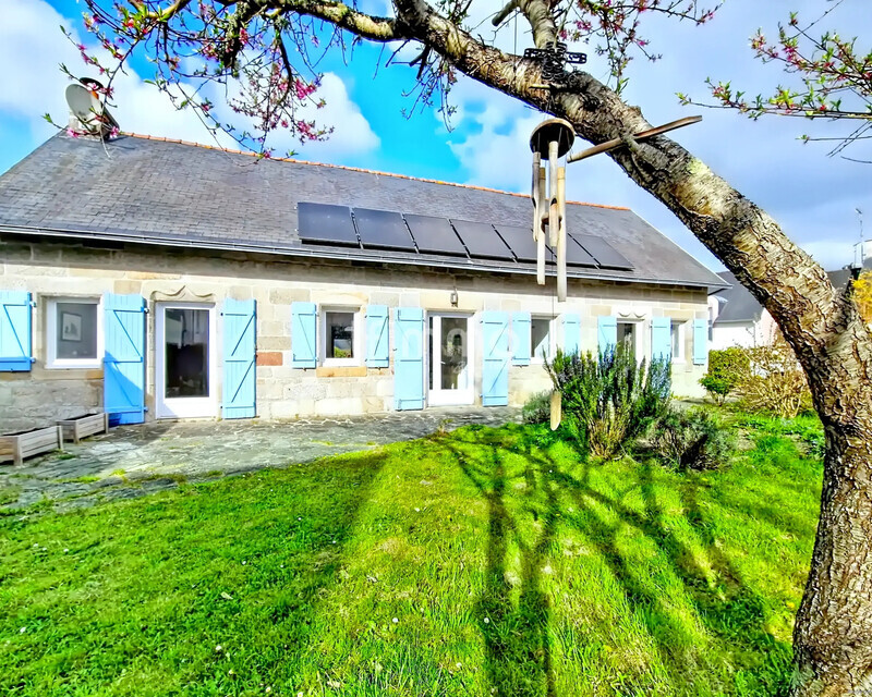 Longère en pierre, 6 pièces de 180 m2 à Quimper 29000 - Ia generated 1775754616