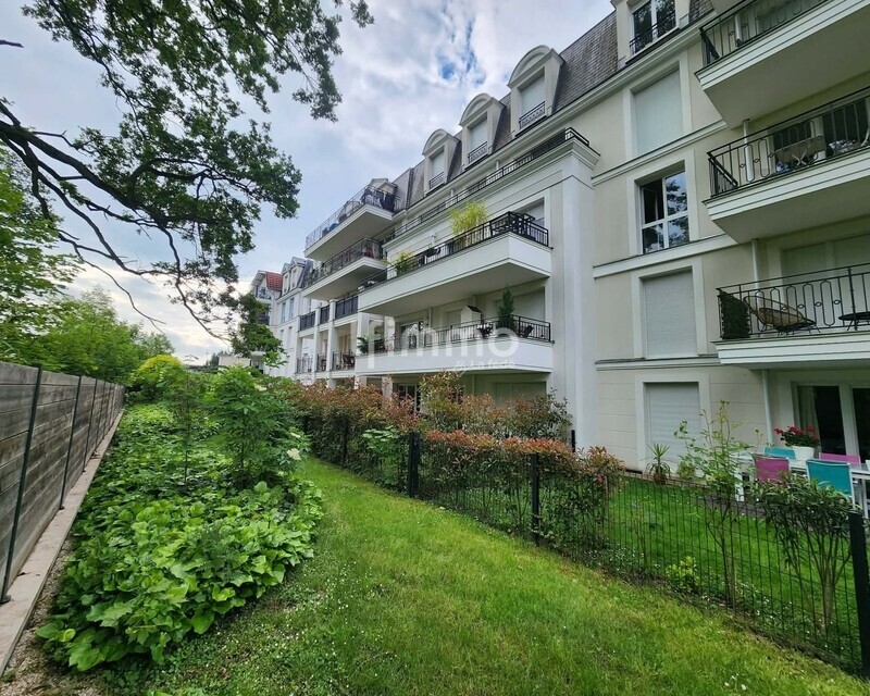 T5 avec terrasse  - 495ce117-e30b-4a9c-a4b0-3159ec719882